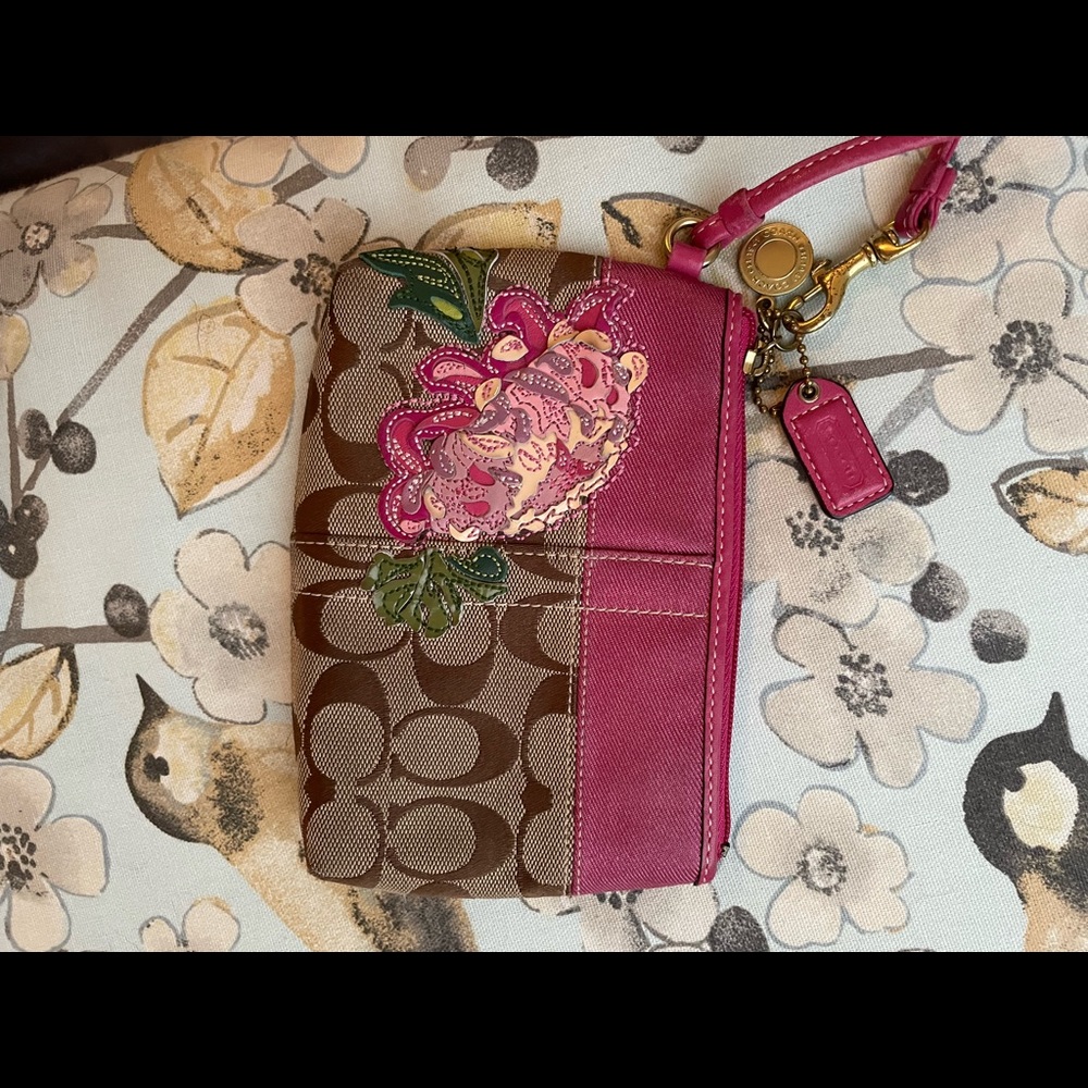 Coach fabric and leather floral wristlet. Vintage